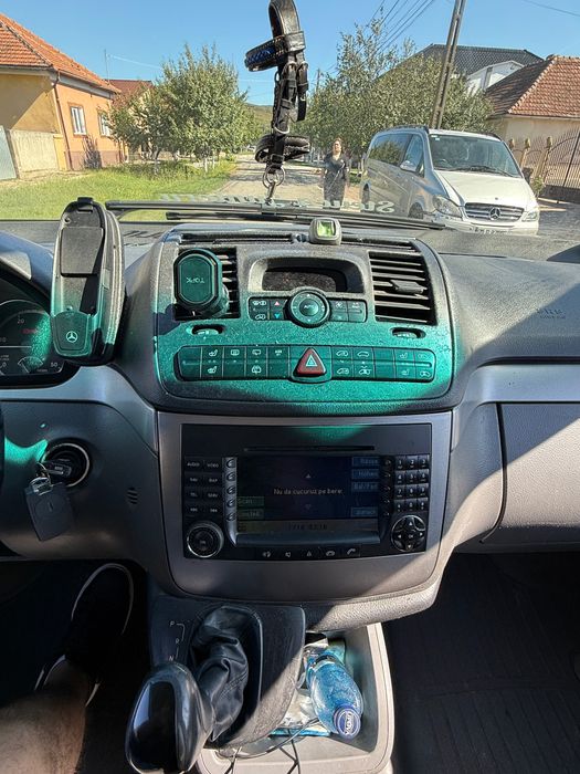 Vând sau schimb Mercedes-Benz Vito 3.0 CDI