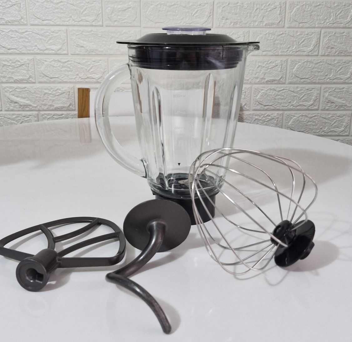 Robot de bucătărie Russell Hobbs