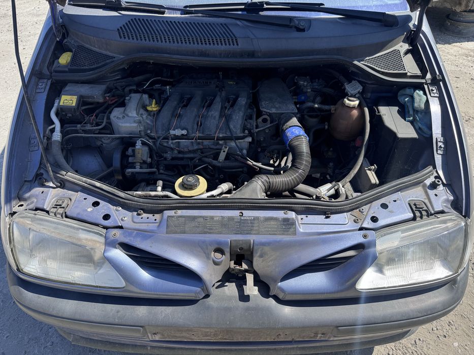 Renault Megane Scenik 1.6i 16v 107hp 1998г На Части