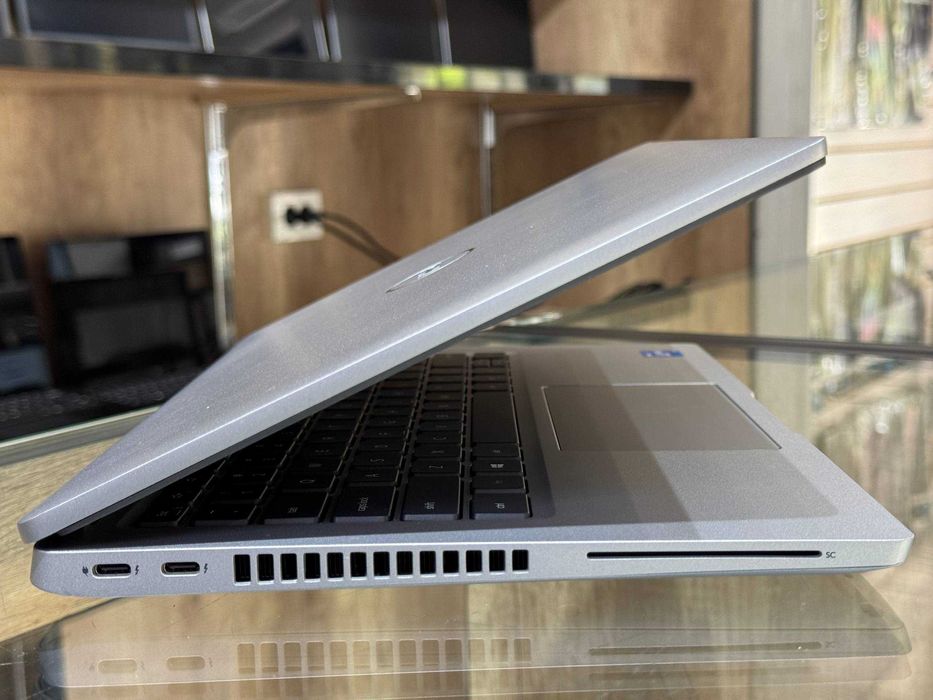 DELL Latitude 5420 Core i5-1145G7 ram 16 ssd 256