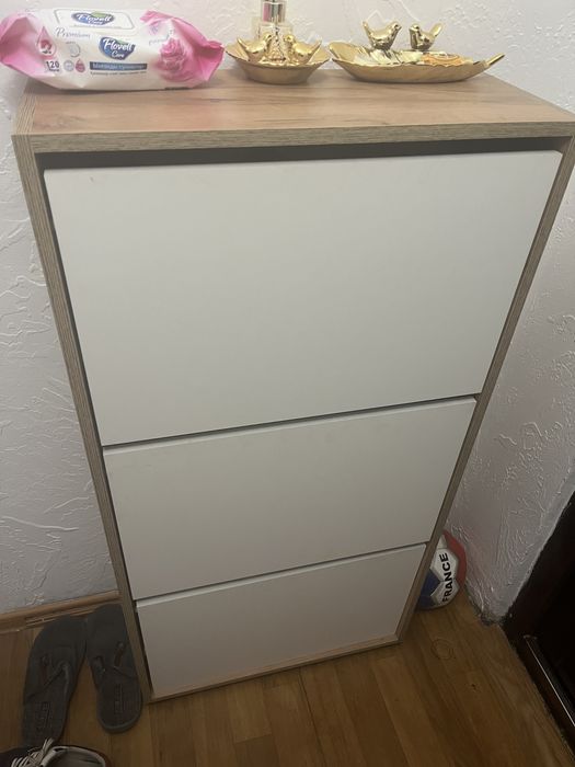 Тумба для обуви.