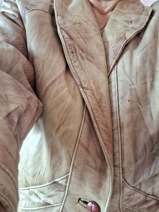 Дамско кожено яке