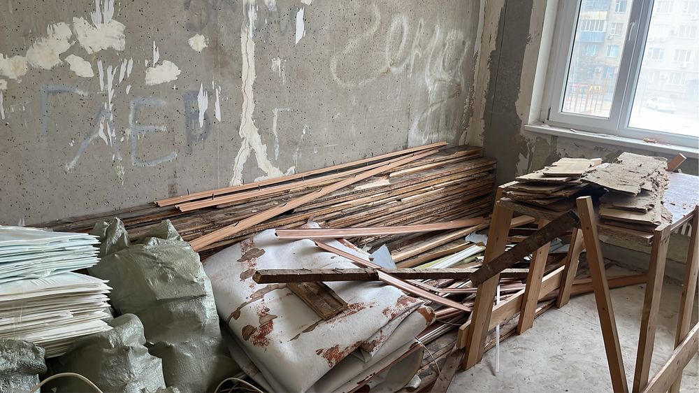 Дерево бесплатно отдам