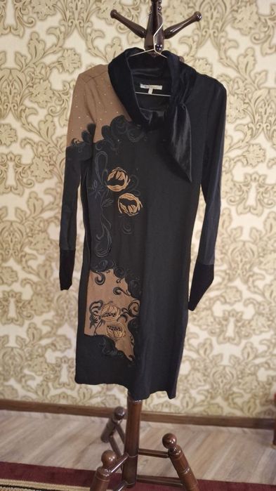 Платье женское повседневное , вечернее