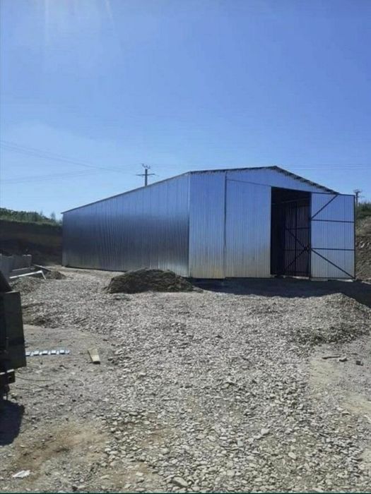 Vând hala metalica 14x28