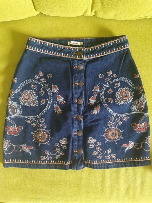Fusta denim Stradivarius