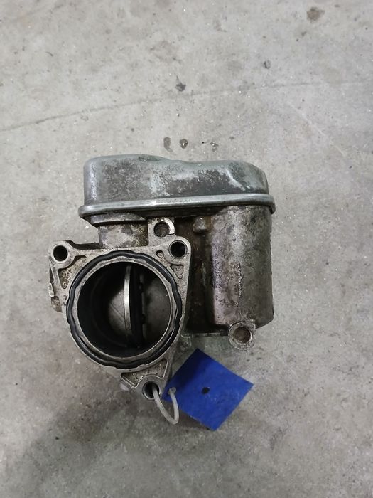 Clapeta acceleratie 2.0 d 03G128063B BKP BMN BKD vw Passat b6 golf5