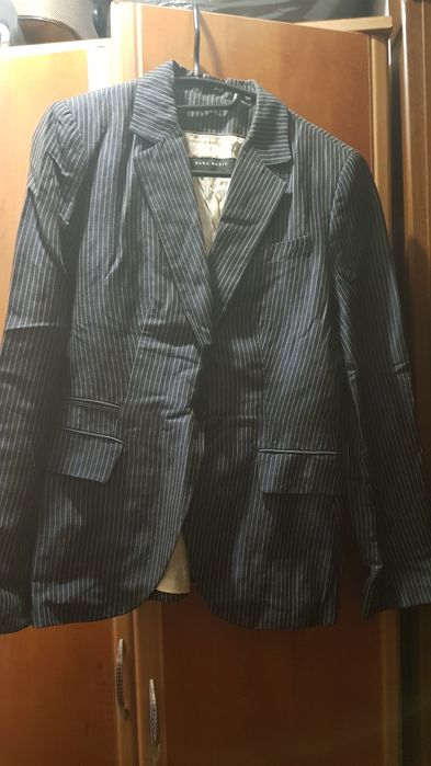OCAZIE !!!  2 Costume 2 piese Zara si 1 Dika