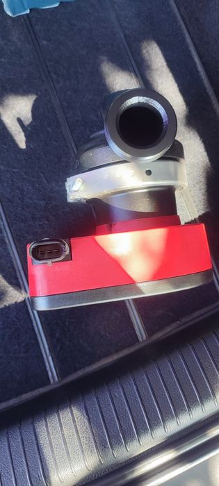 Vând pompa Grundfos