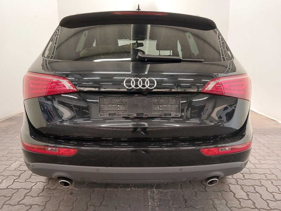 Vând Audi Q5 2012