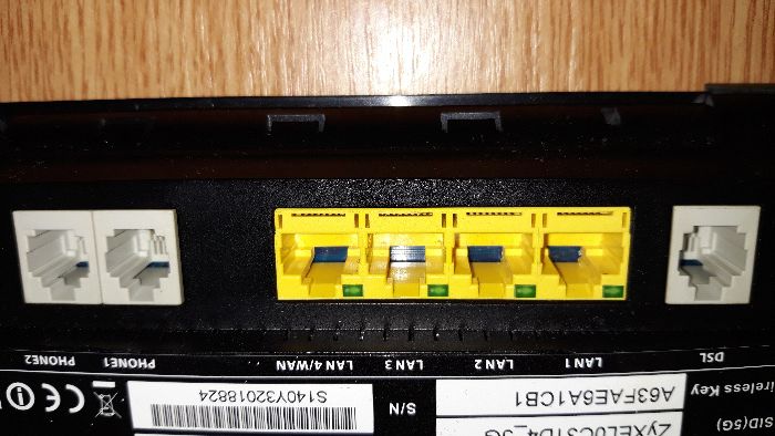 Walkman Casio DA-7 DAT casetofon DAT / Router ZyXEL- 50 lei