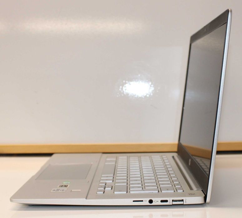 Лаптоп HP Pro c640 Chromebook