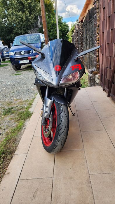 Yamaha R1 / rn09