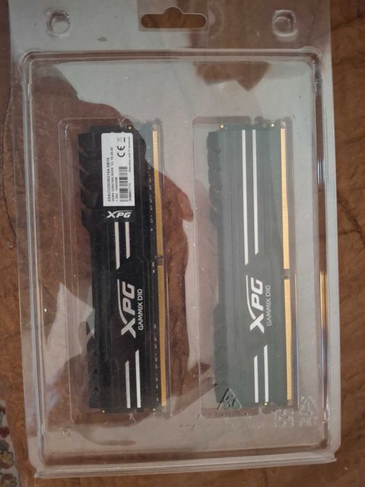ram памет ddr4 2x 8GB