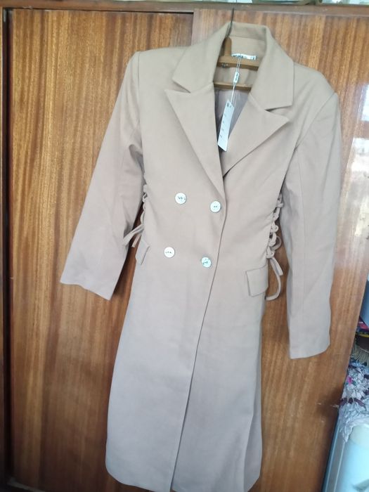 Продам пальто размер м