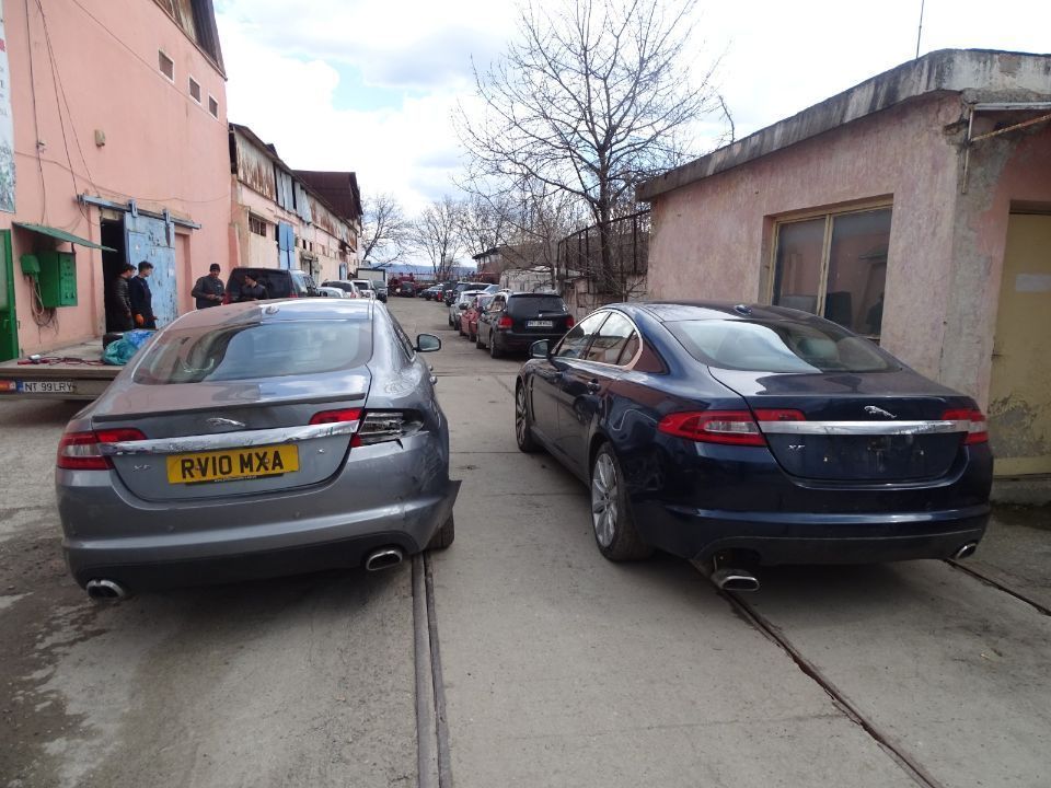 Dezmembrez/ Dezmembrari Jaguar XF 3.0 diesel 2010 piese second hand