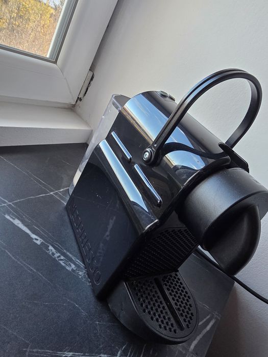 Espressor capsule NESPRESSO Inissia EN80.B, 0.6l, 1260W, 19 bar, negru