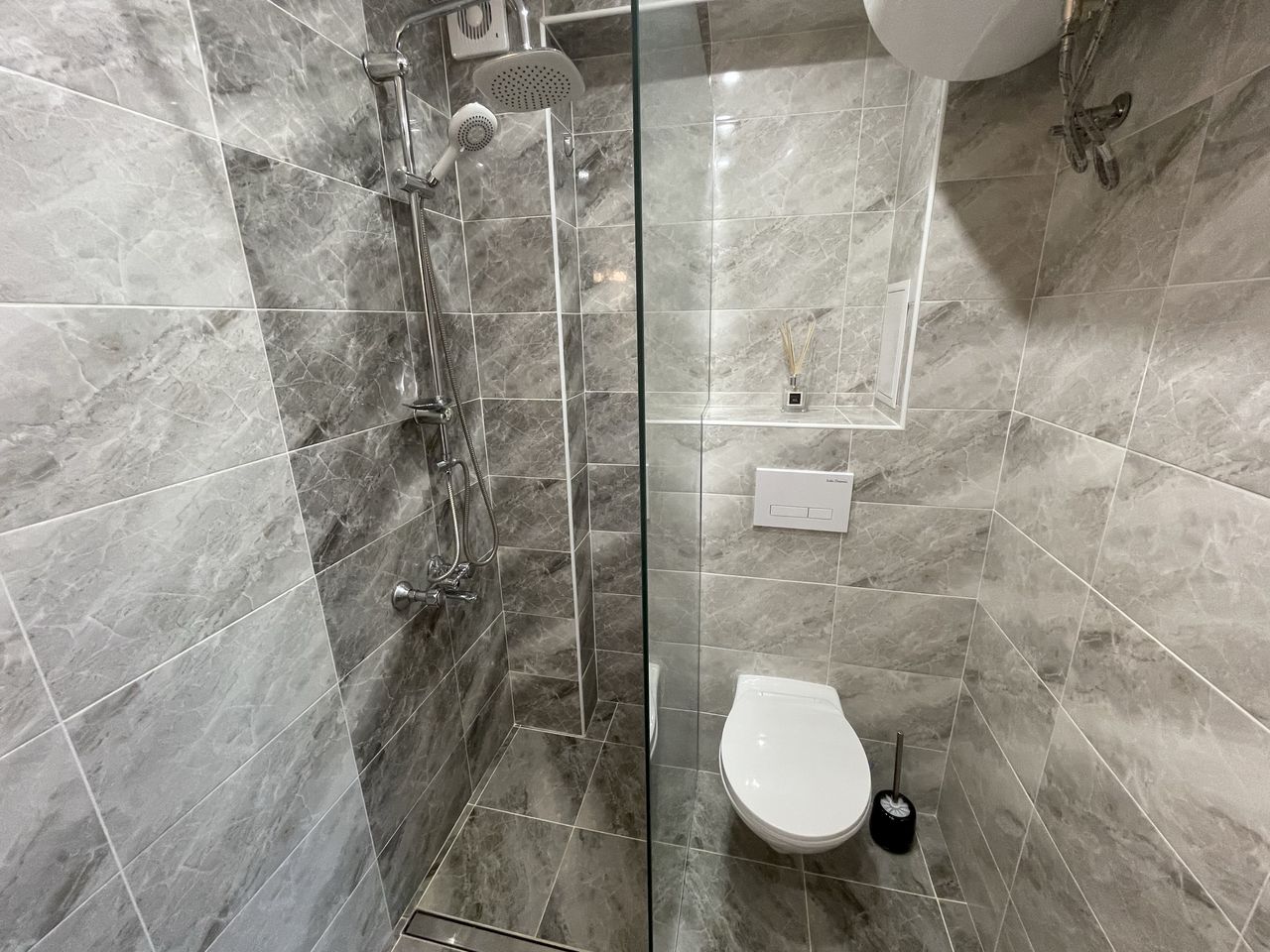 Продава се Тристаен апартамент в София, Овча купел - 81 кв.м за 3272 €/кв.м - Снимка #10