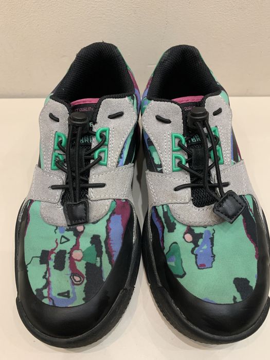 Маратонки разноцветни