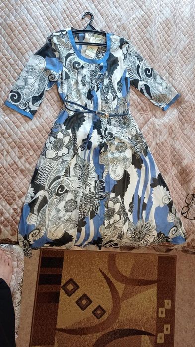 Продам новое платье