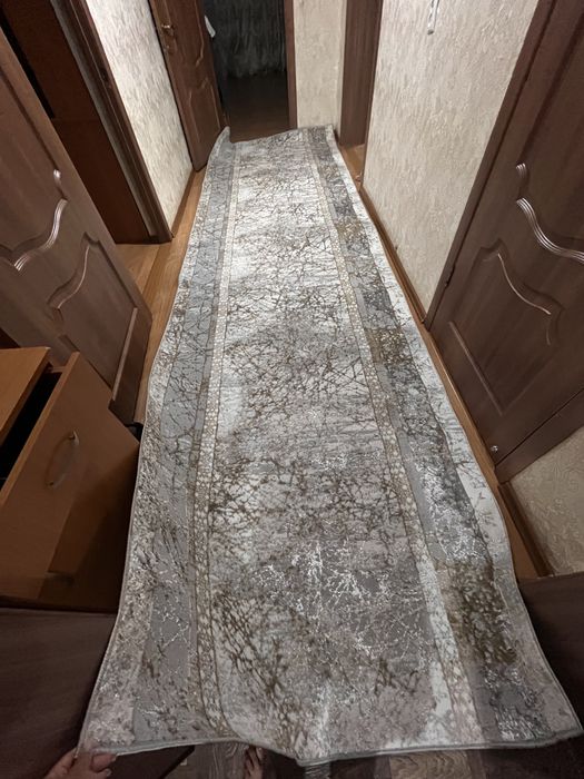 Палас новый