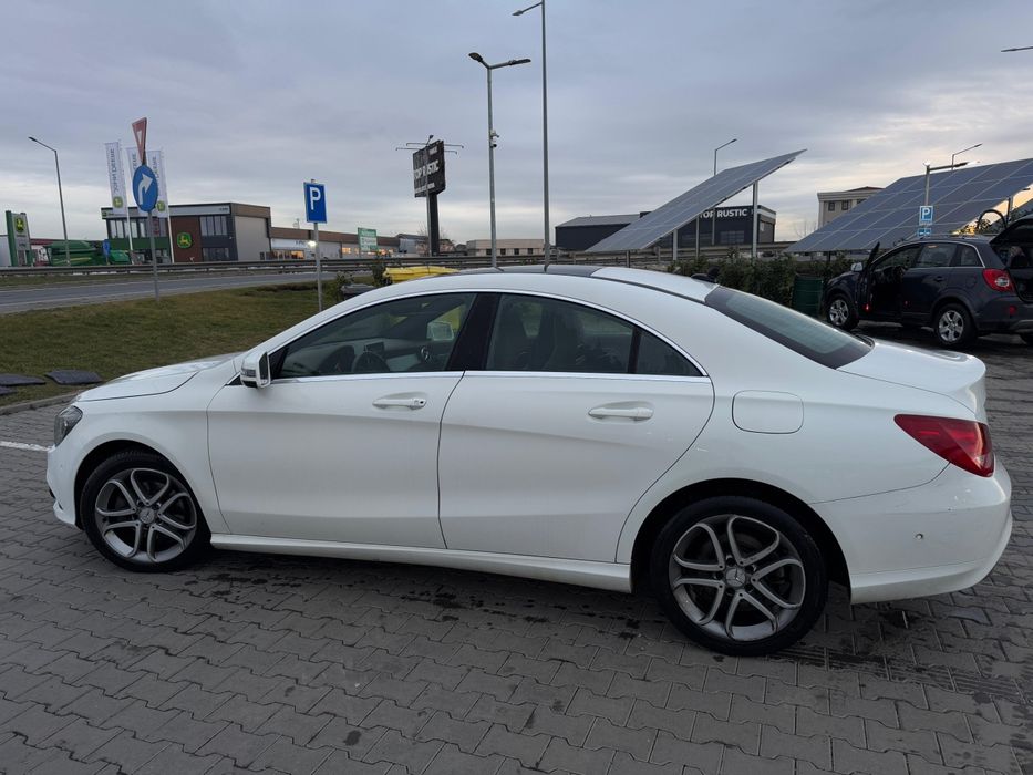 Vând Mercedes CLA 1.6 benzina