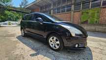 Peugeot 5008 1.6 Benzină Euro 5 • 2011 • Revizii la zi •