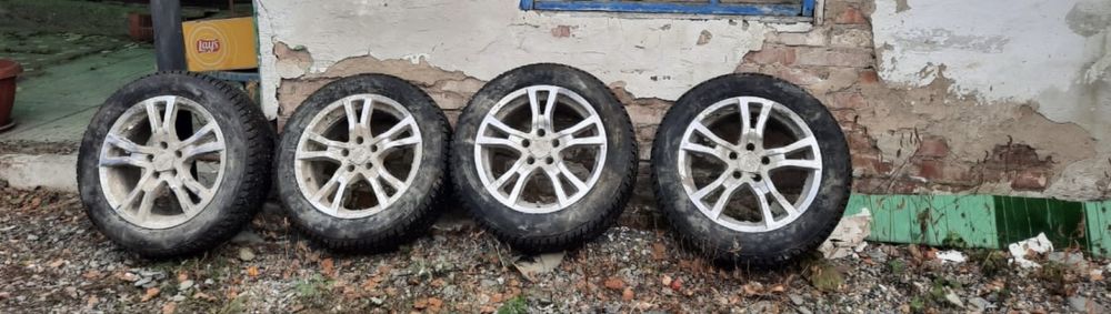 Продам колеса в сборе на 17