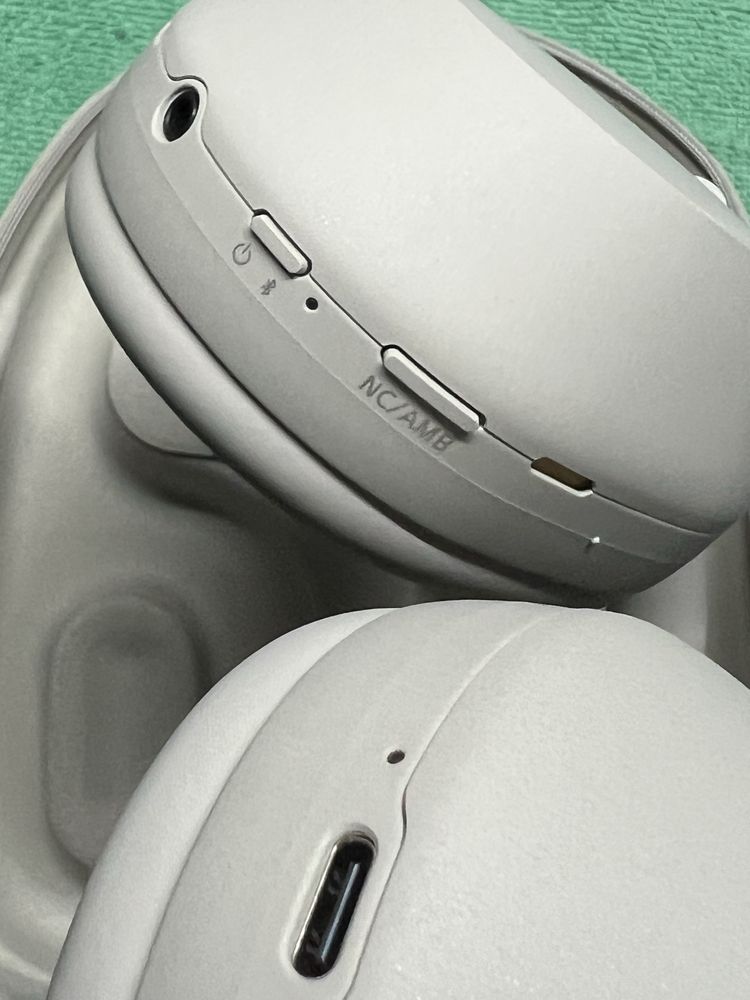 Sony - WH-1000XM5 Безжични слушалки с микрофон, ANC, сребристи