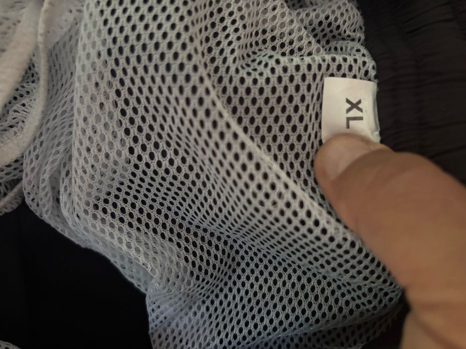 Pantaloni scurti original de vara noi ,culoarea neagra