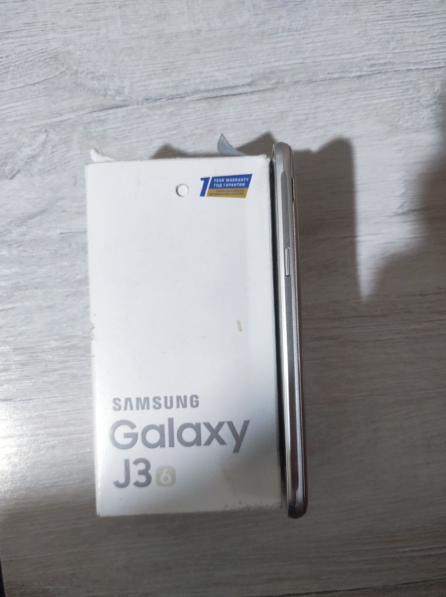 Samsung Galaxy J3 2016 sotiladi (zapchast uchun)