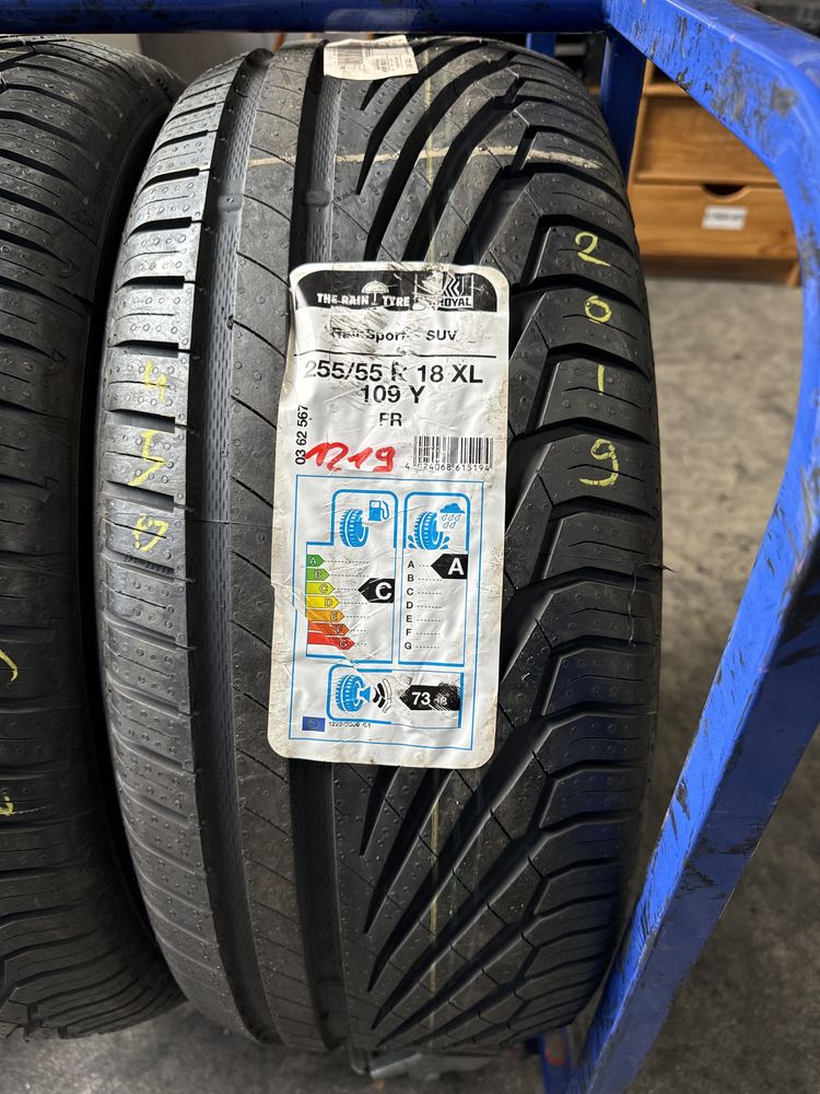 255/55/18 Uniroyal 109Y