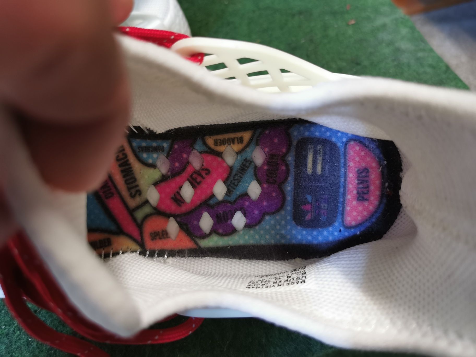 Страхотни маратонки Adidas Pharrell HU Human made 42 номер