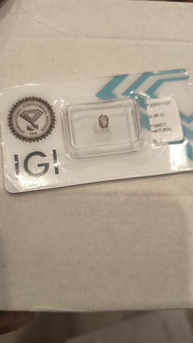 Diamant oval 0.26 carate