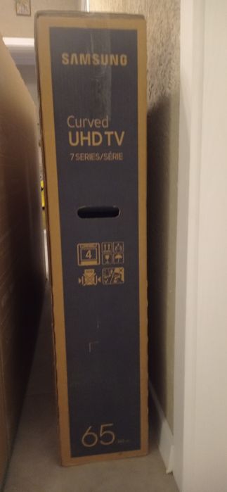 За части * Samsung Curved UHD