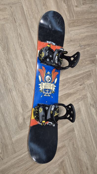 Сноуборд, крепы и ботинки Burton