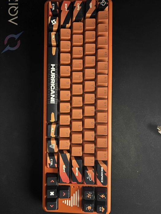 tastatura qwertykey hurricane