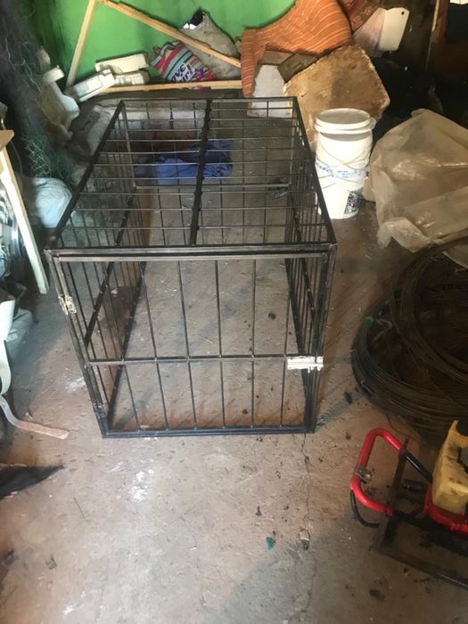 Продам клетку для большой собаки