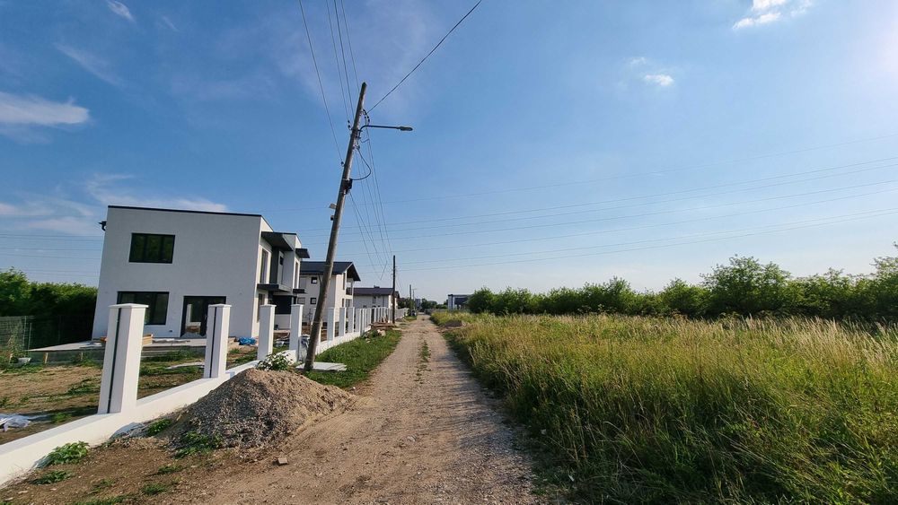 Vând Teren și Casă Viforâta, Târgoviște, Mănăstirea Dealu