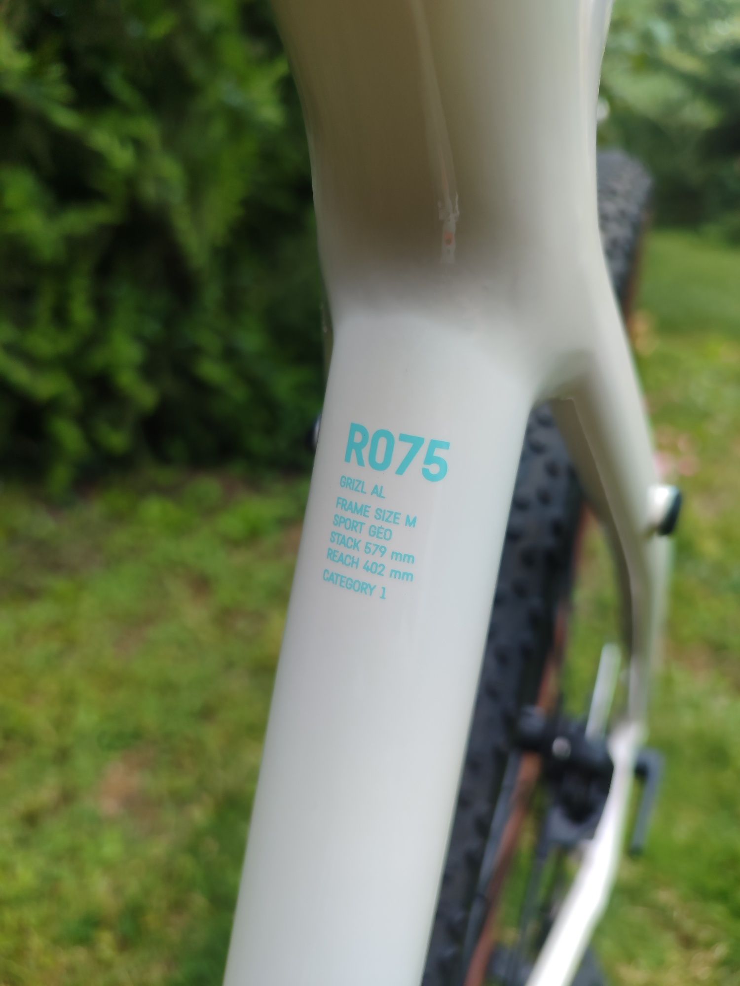Canyon Grizl Gravel 28 цола 1×12 Sram Apex