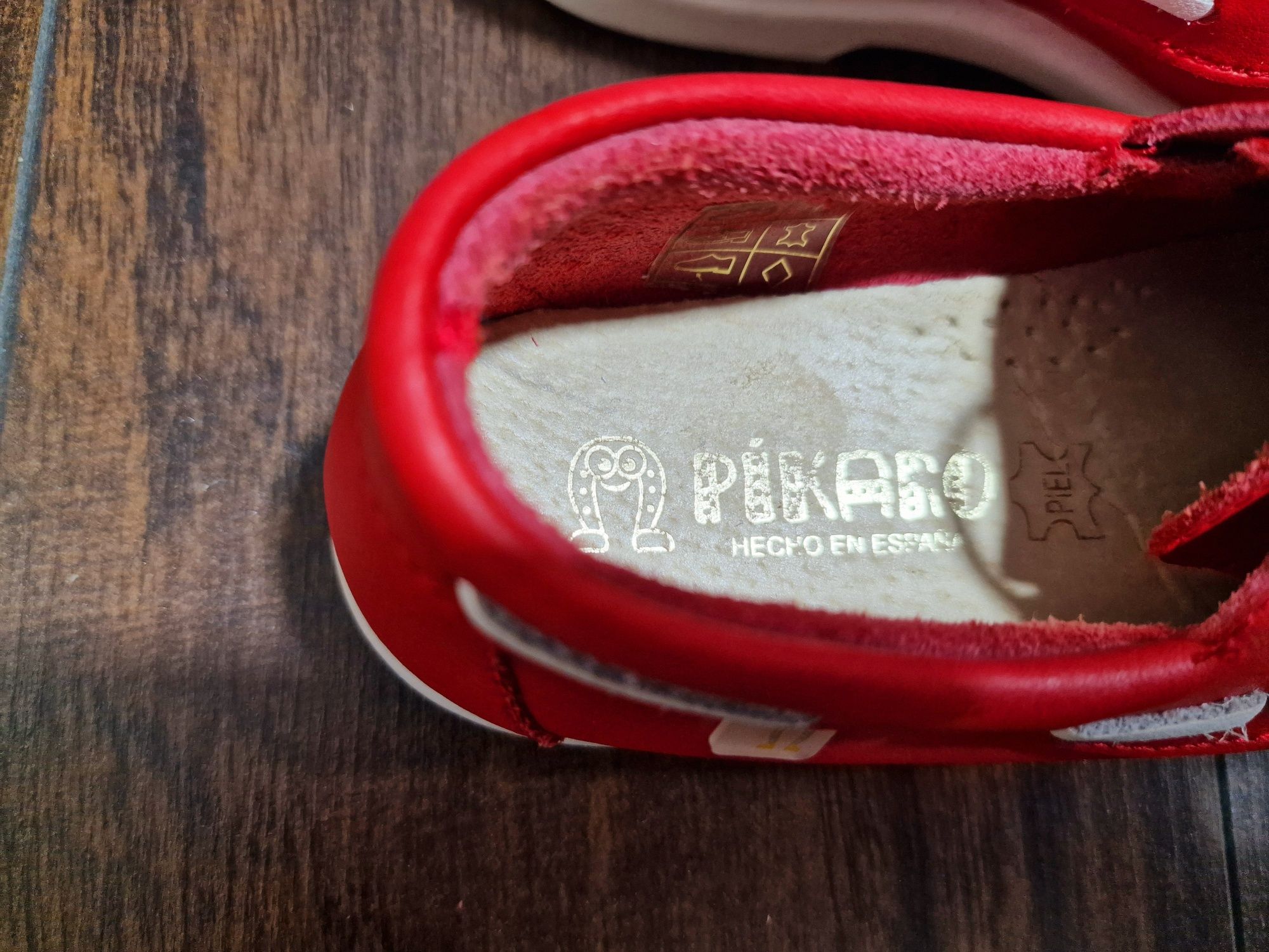 Mocasini piele roșii