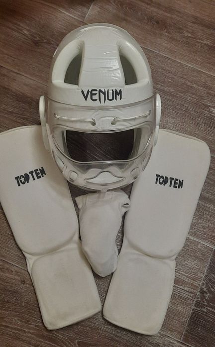 Амуниция для занятия единоборства