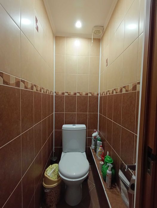 $ продам презентабельную 3-х комнатную квартиру в Сортировке