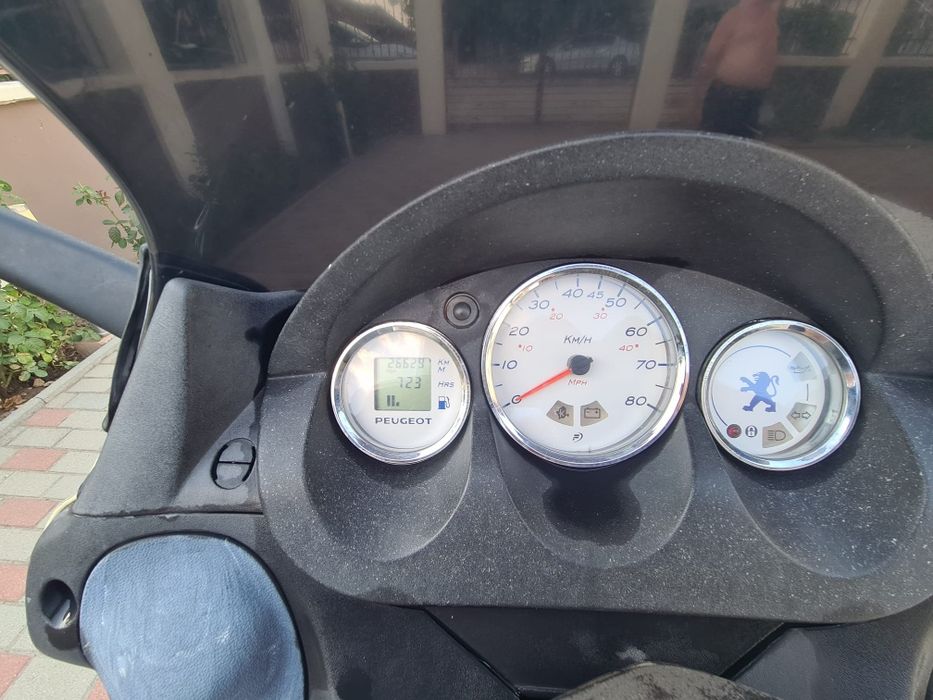 Vand scuter Peugeot