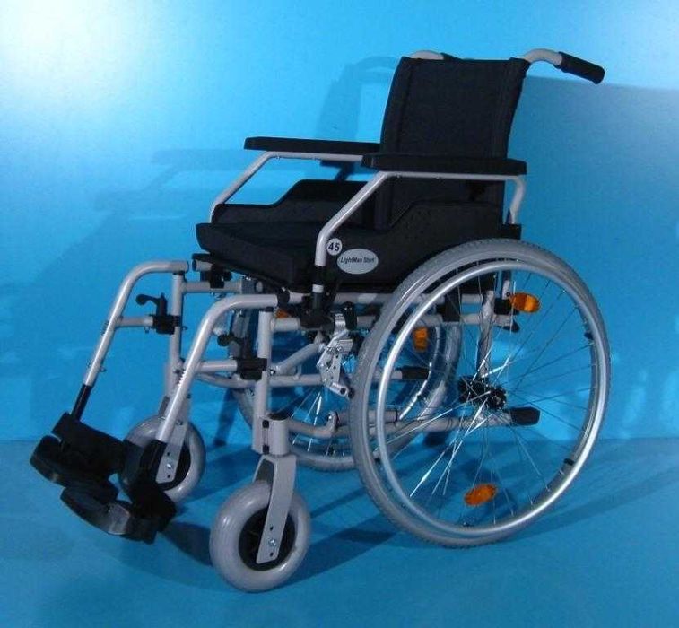 Scaun cu rotile din aluminiu Lightman Start / latime sezut 45 cm Nou