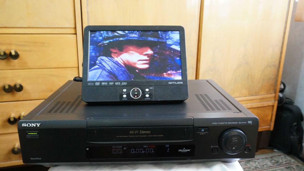 Video recorder VHS SONY SLV-E710 stereo Hi-Fi