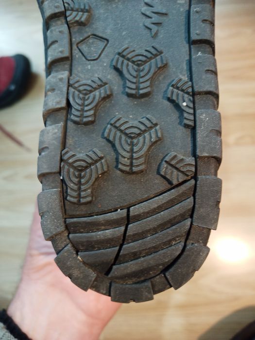 Bocanci de munte Quechua Decathlon nr 35