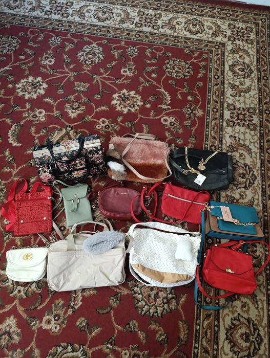 Сумки продается новые