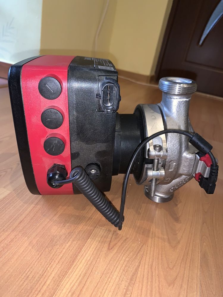 Pompă de circulație Grundfos Magna3 25-60 N 180