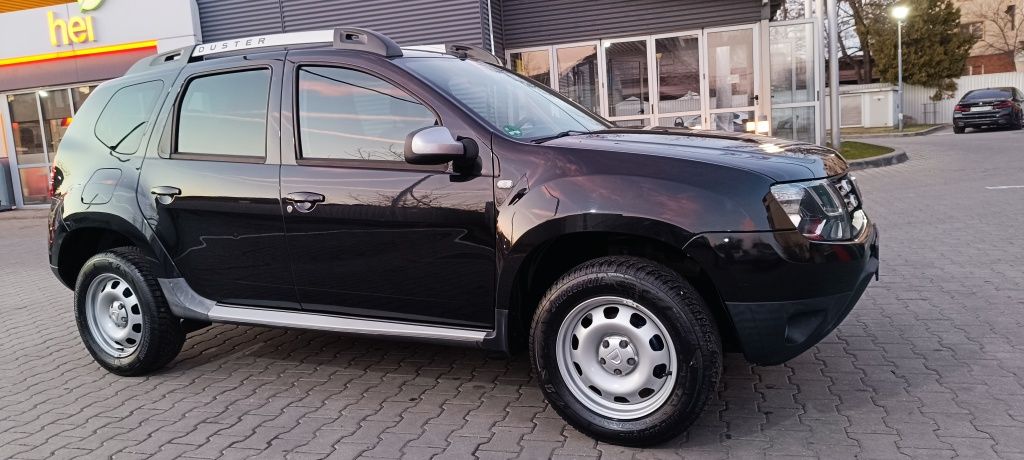Duster PRESTIGE -R.A.R.efectuat